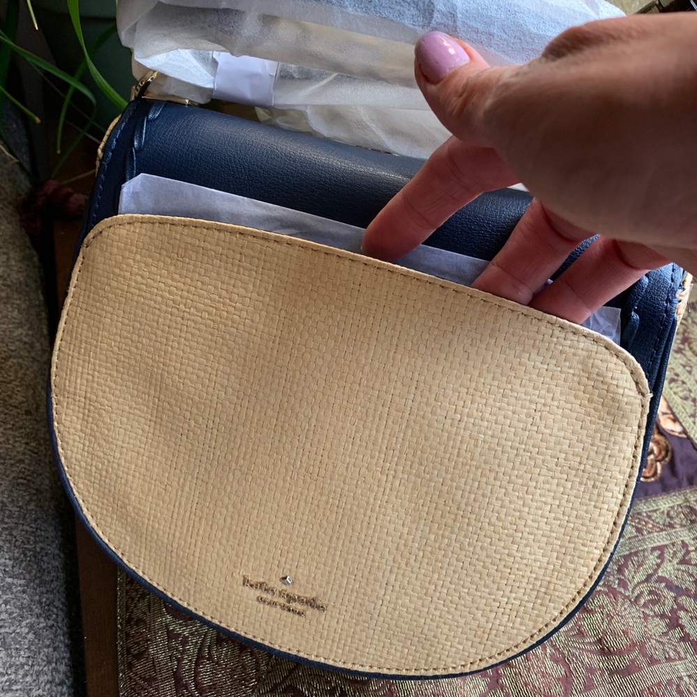 LIMITED EDITION🔥Authentic Kate Spade leather/straw woven turn lock flap Crosby - Picture 5 of 12